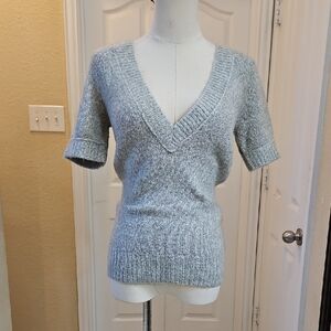 Arizona Jean Company Gray V-Neck Short Sleeve Sweater Soft Knit Size Small